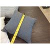 Image 9 : Qty 3 Woven Throw Pillows Approx 12" x 12"