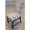 Image 1 : Swiveling Upholstered Chair 19" x 18" x 43"H