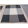 Image 1 : Black and White Geometric Area Rug 7'9" x 6'