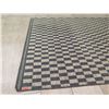 Image 2 : Large Geometric Patterned Area Rug 9' x 13.9'