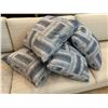 Image 2 : Qty 4 Geometric Design Accent Pillows 19" x 19"