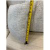 Image 8 : Qty 4 Cushions, Woven Fabric (2 Sizes) 20" x 20" & 14" x 14"