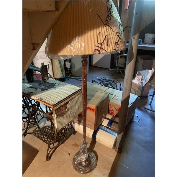 Reading Lamp & Shade 58T