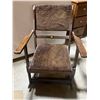 Image 2 : Brown Wood Rocking Chair
