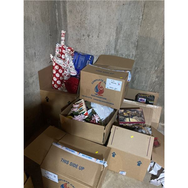 Christmas Decor Collection - Ornaments & More