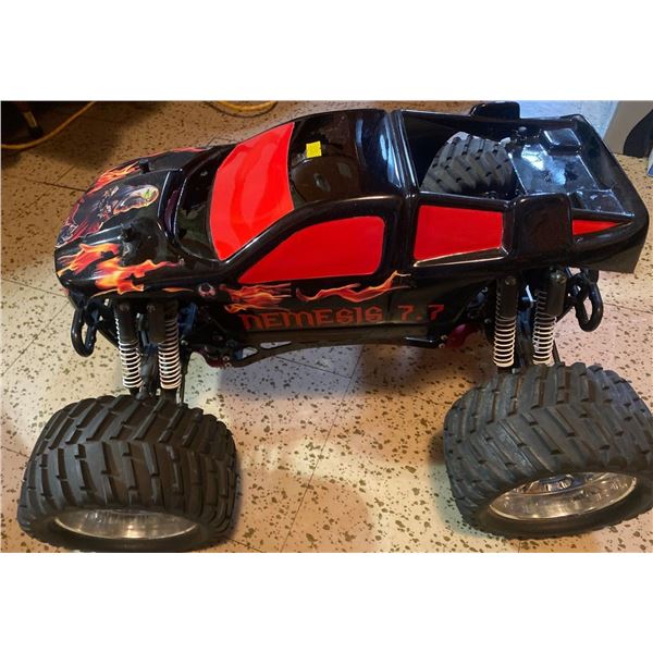 Nemesis 7.7 RC CEN Chasis - No Engine