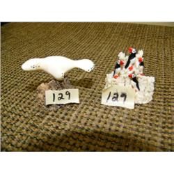 Lot of 2 Ivory seal on ivory base and puffin rookery (2)