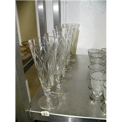Lot of 5 glasses (172)