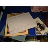 Image 2 : Entire shelf: bells, old neckties, photographs (2)