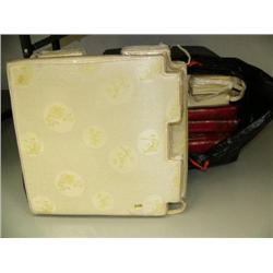 Lot of 8 Silk Asian style chair cushions: 4 red and 4 white (158)