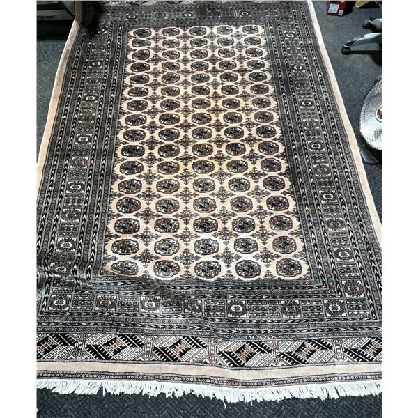Vintage Area Rug in Great Shape 76.5Wx120H