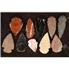 Image 1 : 10 ASSORTED ARROWHEADS: 1 1/2"- 1 3/4" IN LENGTH