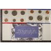 Image 1 : 1997 US MINT SET (UNC) P/D (WITH ENVELOPE)