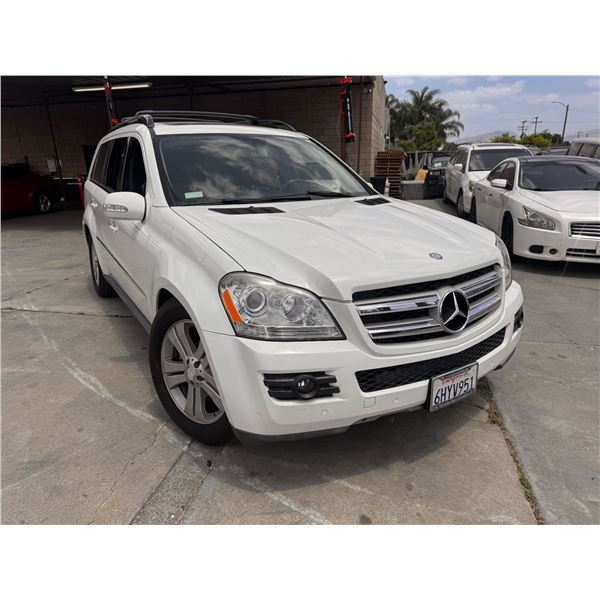 2008 Mercedes GL450 - CLEAN/128,874 Mi