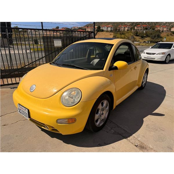 2003 Volkwagen Beetle - CLEAN/ 118,030 Mi