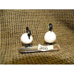 Pair of ivory birds on bone base 2" tall (33)