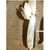 Image 2 : Ivory spirit mask with feathers and whale (33)