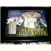 Image 2 : Lot of 8 brand new Ulus and three wooden bear claw servers (33)