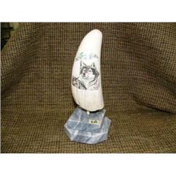 Whales tooth 7" high of 2 wolves unreadable signature (33)