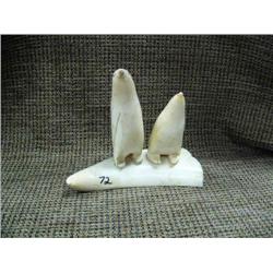 Very old carving of 2 ivory whale's tooth penguins- one beak has been repaired (33)