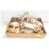 Image 1 : FLAT OF VARIOUS PUZZLE ANIMALS AND VEHICLES