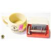 Image 1 : 1950'S GILLETTE ROCKET & CASE RAZOR