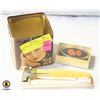 Image 1 : VINTAGE LADY EVERSHARP RAZOR, AND