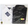 Image 1 : 2 NEW MEN'S SHIRTS 1 BLACK 1 WHITE SIZE M