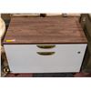 Image 1 : FREIGHT CLAIM NIGHTSTAND H-21.25" W-18.25" L-29.5"