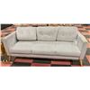 Image 1 : FREIGHT CLAIM - FABRIC SOFA 75" X 29" X 26"