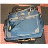 Image 1 : GARMENT BAG LOT