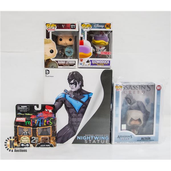 TRAY OF COLLECTIBLE FIGURES