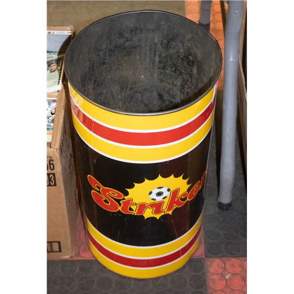 VINTAGE TIN & OIL LAMP