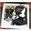 Image 1 : LOT OF MENS RIVAL BOXING GEAR INCL