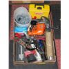 Image 1 : TRAY OF SHOP MISCELLANEOUS
