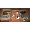 Image 1 : 3 FLATS OF MISC TOOLS AND HARDWARE