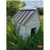 Image 2 : Dog House (60"H x 53"W x 48"D) (SEE PICS!)