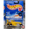 Image 8 : Hot Wheels (4) : - Ramblin' Wrecker (c. 1996 Mattel) - Mustang Mach 1 (Police) (c. 2000 Mattel) - Mu