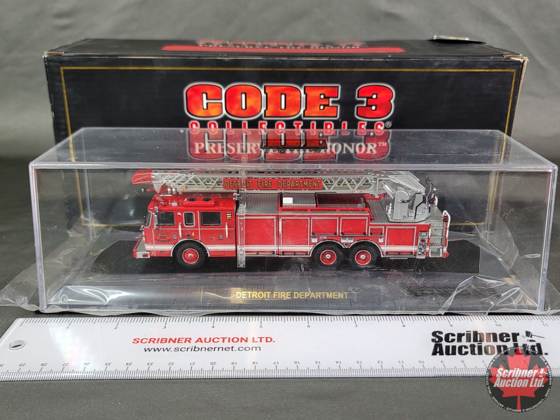CODE 3 Collectibles : Detroit Fire Department : Ladder Truck (Die-cast ...