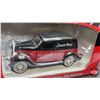 Image 3 : Die-Cast Car : 1935 Ford Sedan Delivery "Snap-On Tools" (Scale 1:38) (Crown Premiums) (Box Measures 