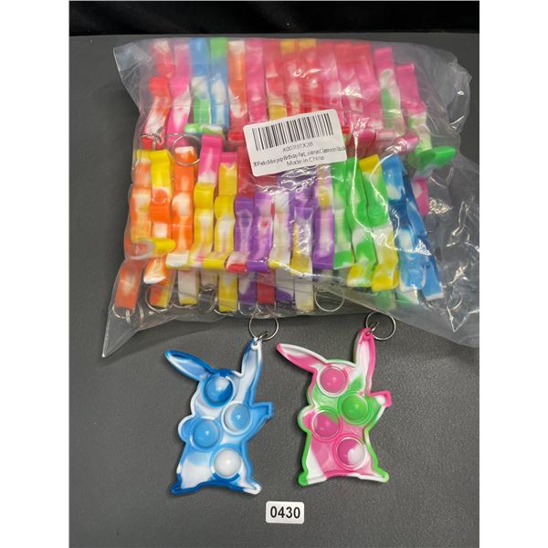 Lot of 1 30-Pack of Pikachu Pokemon Pop-It Sensory Fidget Toy Keychains - New