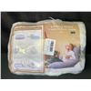 Image 2 : Lot of 1 ChillingHome Nursing/Maternity Pillow with Removable Cover - Brand New!
