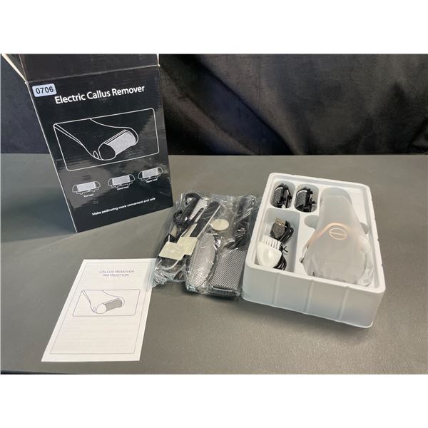 Lot of 1 Electric Callus Remover for Feet/Pedicures w/ Assorted Foot Filing Tools - Brand New