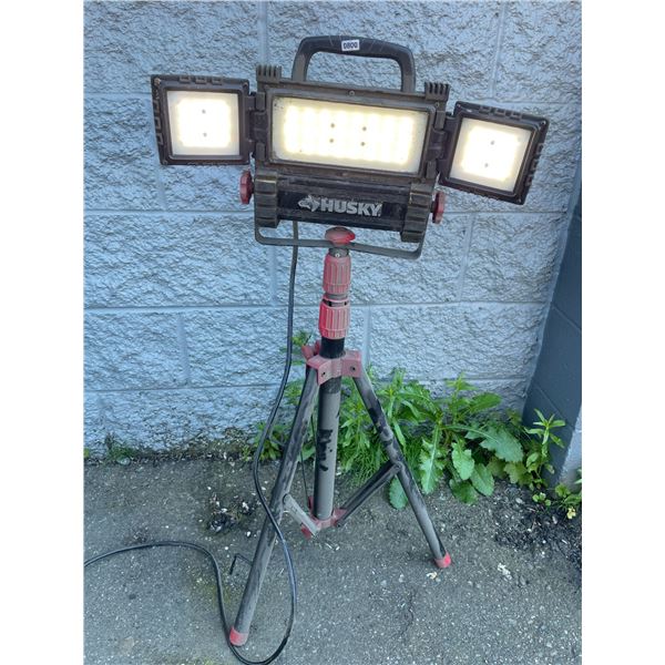 Lot of 1 Husky Portable Work Light - Used - Works