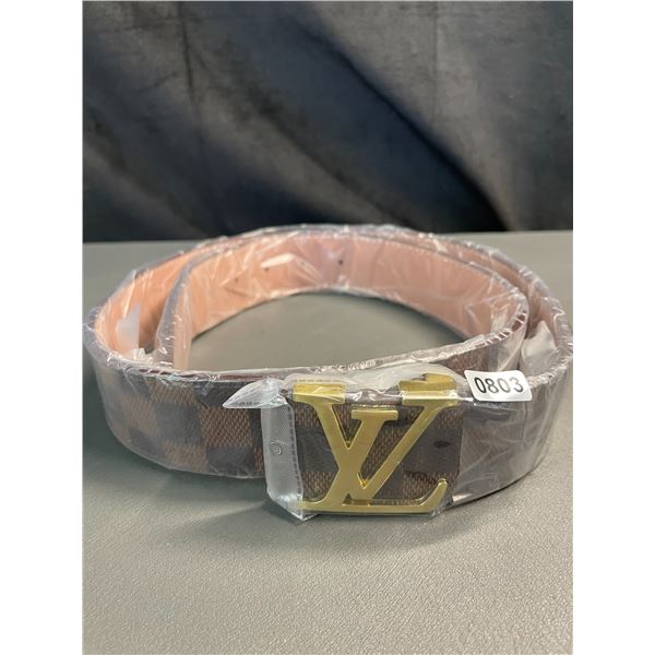 Lot of 1 LV Mens Belt - 42 Inch Length - New