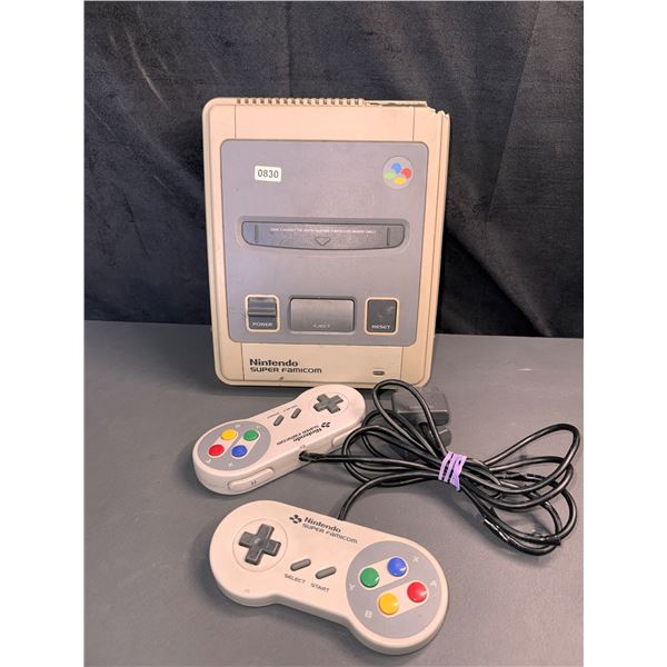 Lot of 1 Nintendo Super Famicon Console and Controllers - Used