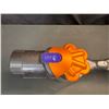 Image 3 : Lot of 1 Dyson Handheld Vacuum - Used