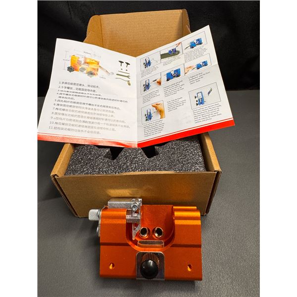 Lot of 1 Chainsaw Sharpening Jig