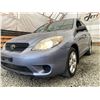 Image 2 : A2 --  2005 TOYOTA MATRIX BLUE 278078 KMS
