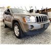 Image 8 : A12D --  2005 JEEP CHEROKEE LIMITED BEIGE 259246 KMS